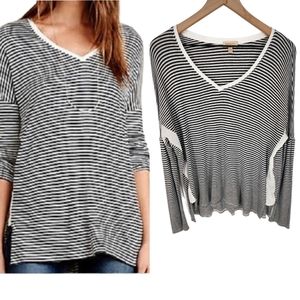 Anthropologie Bordeaux Ribbed Striped V-neck Long Sleeve Top Black White Medium